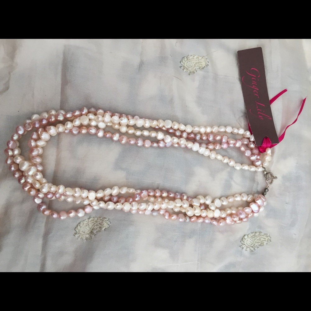 Freshwater pearl necklace